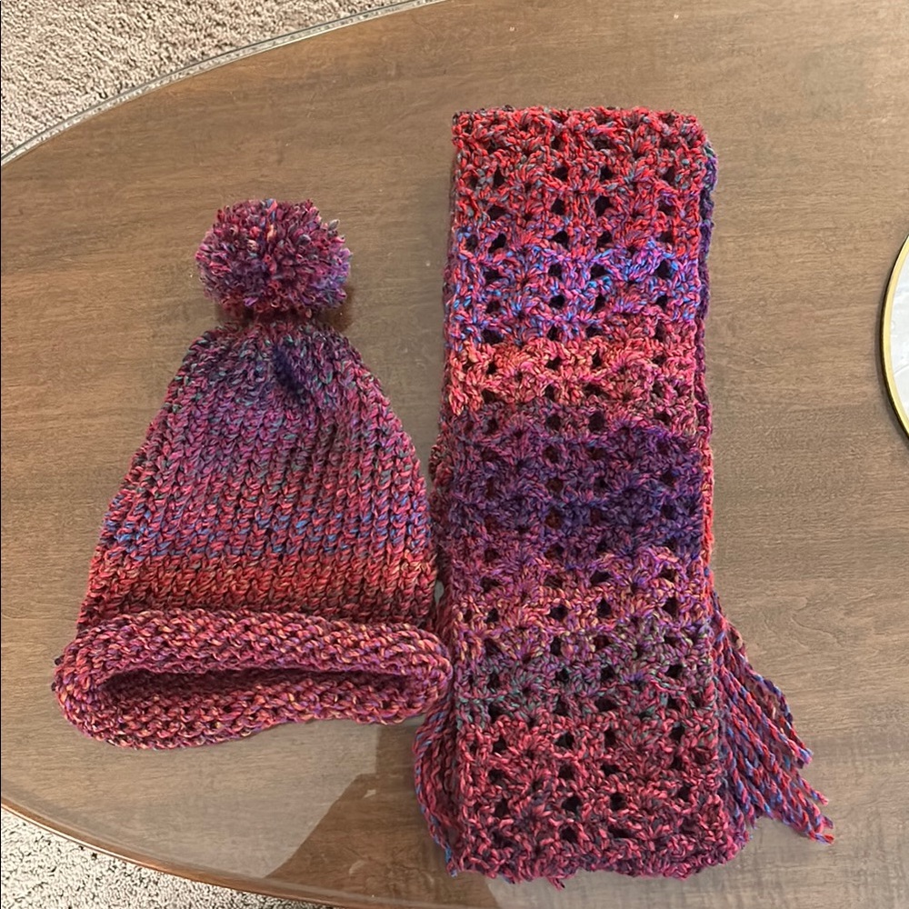 Handmade Knit Hat and Scarf Set in Multicolor